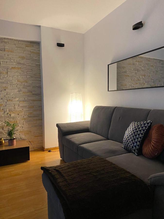 Comfortable Apartment In Cartier Evocasa Orizont Ploiesti Exterior photo